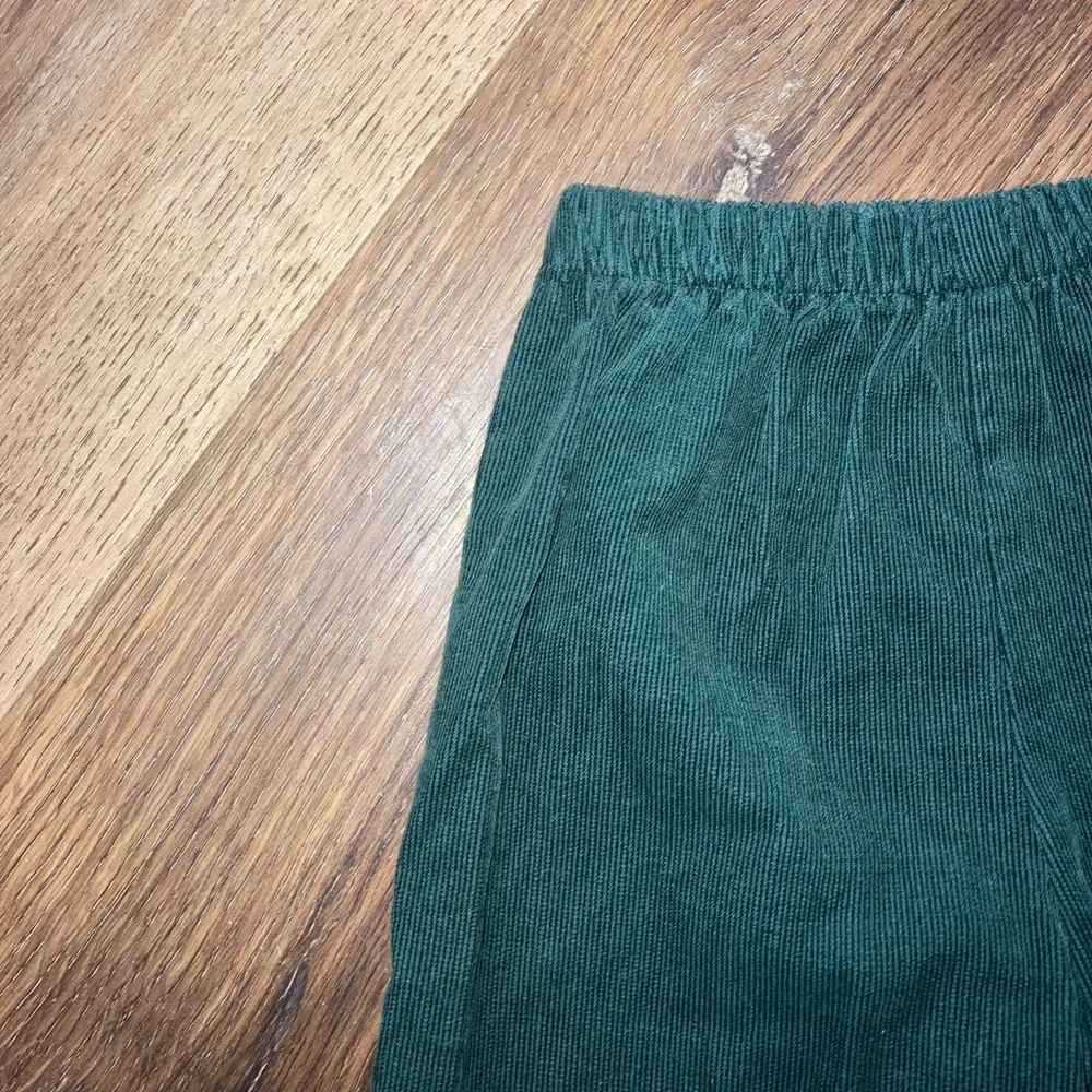 Bailey Boys Green Corduroy Shorts Spring Easter Size 18m